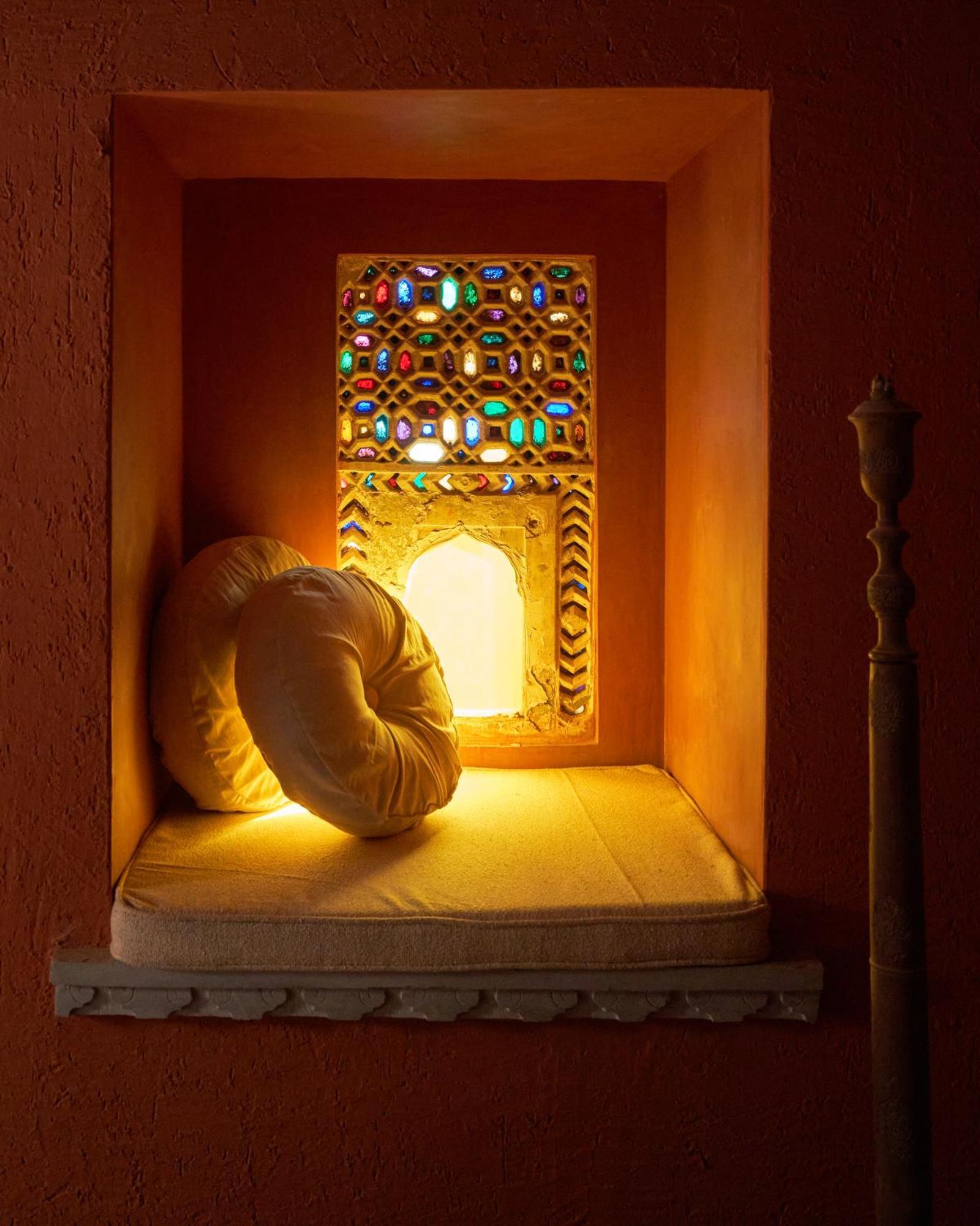 ホテル Kaladwas Lal Haveli ウダイプル エクステリア 写真