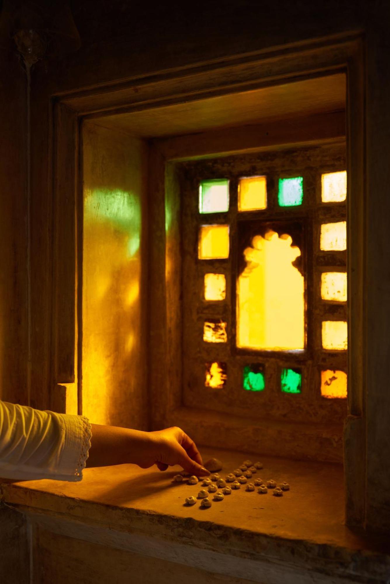 ホテル Kaladwas Lal Haveli ウダイプル エクステリア 写真