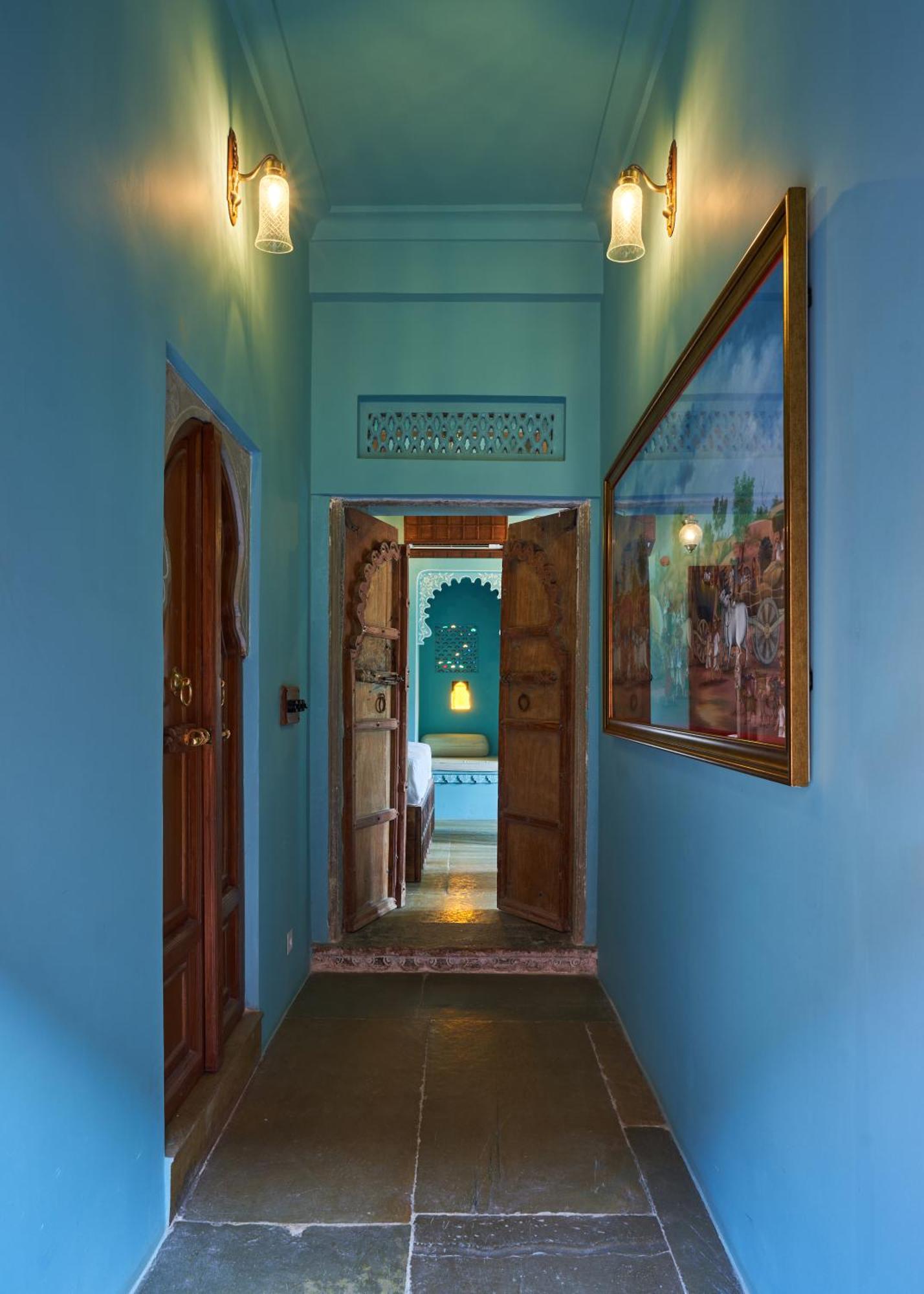 ホテル Kaladwas Lal Haveli ウダイプル エクステリア 写真